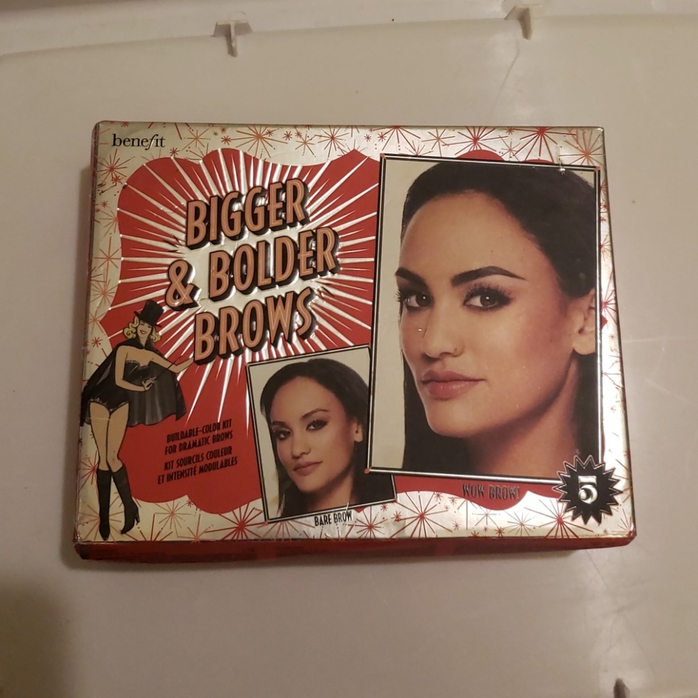 Benefit Bigger Bolder Brows Kit